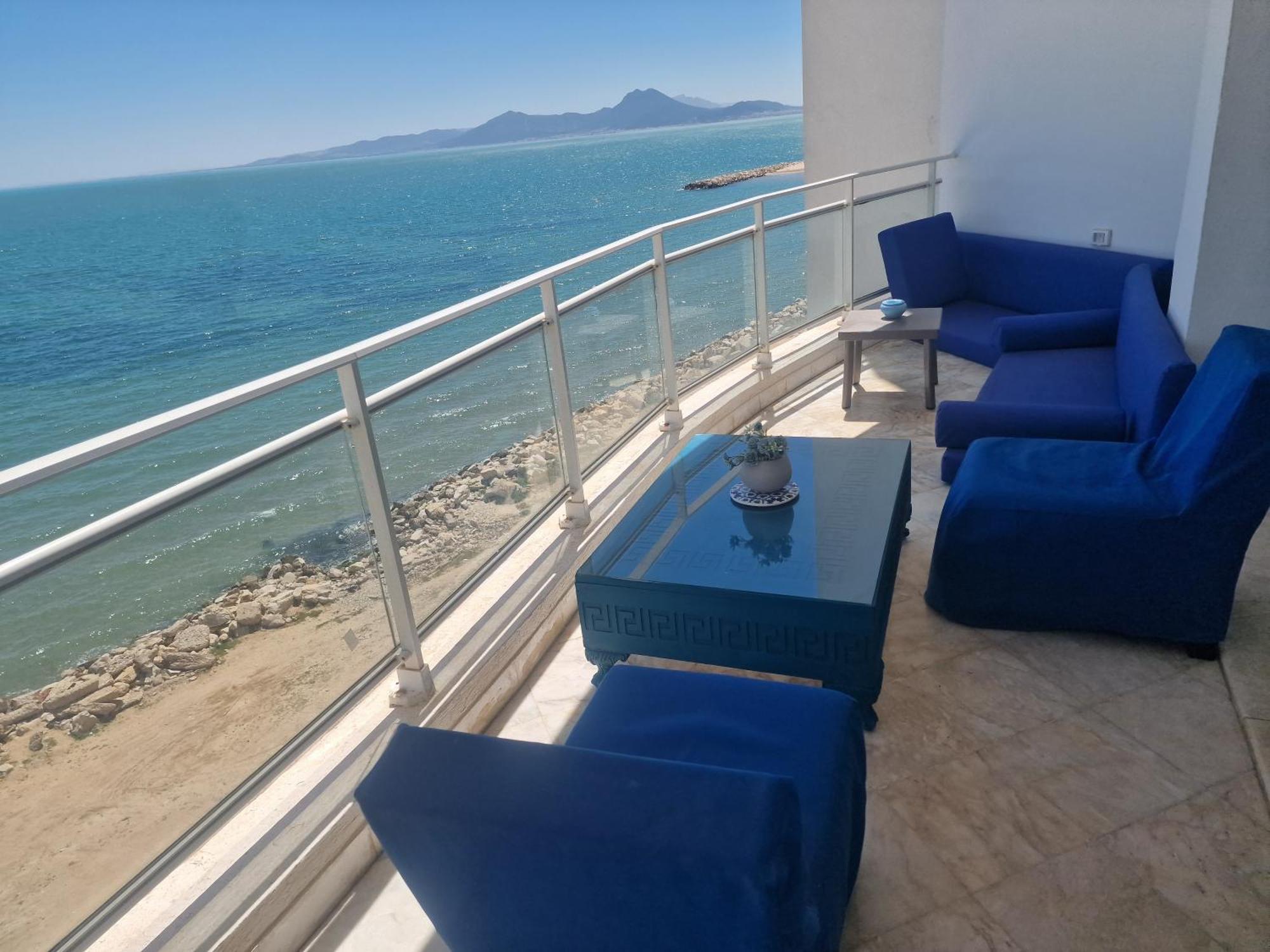 La Perle Bleue Apartment La Goulette Luaran gambar